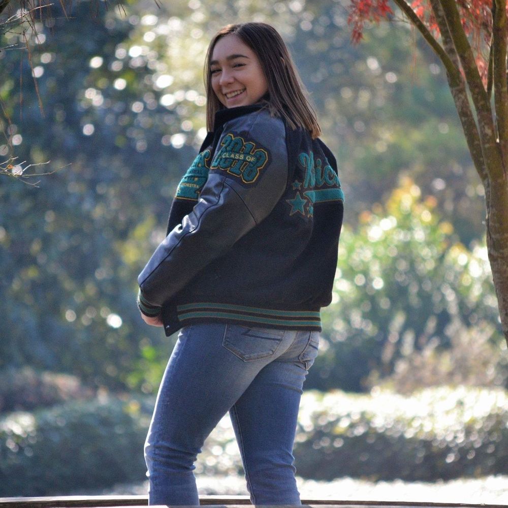 Meet your Posher, Carissa - Picture 1 of 1